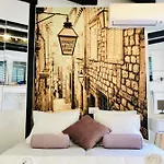 Pensión Peasant´s Palace 3*