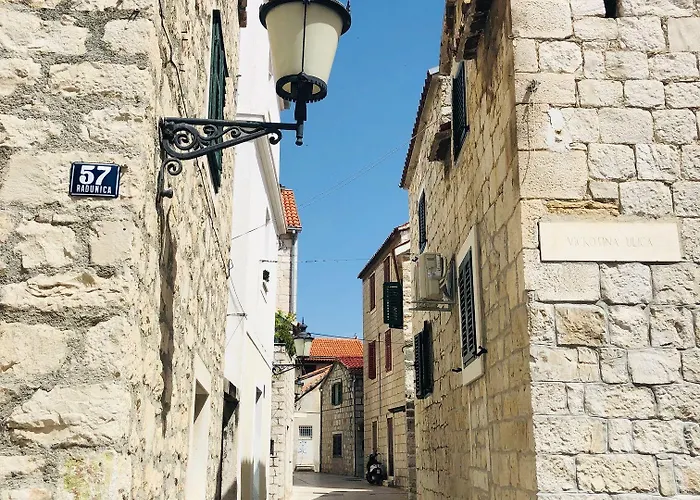 Peasant's Palace Guest house 3*