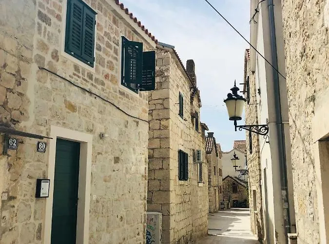 Peasant's Palace Guest house